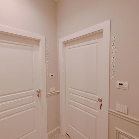 Maccus Suite Неаполь Екстер'єр фото