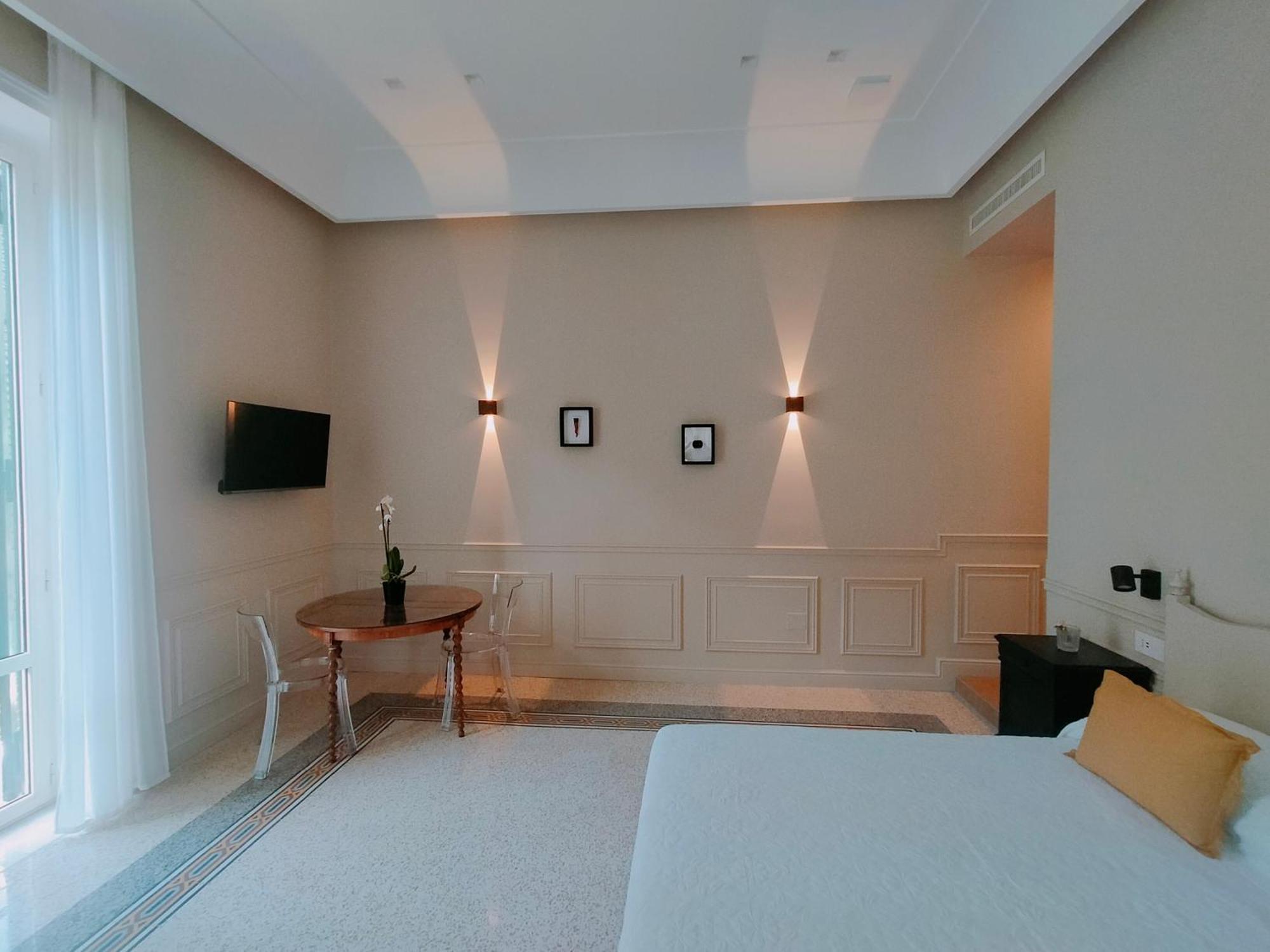 Maccus Suite Неаполь Екстер'єр фото